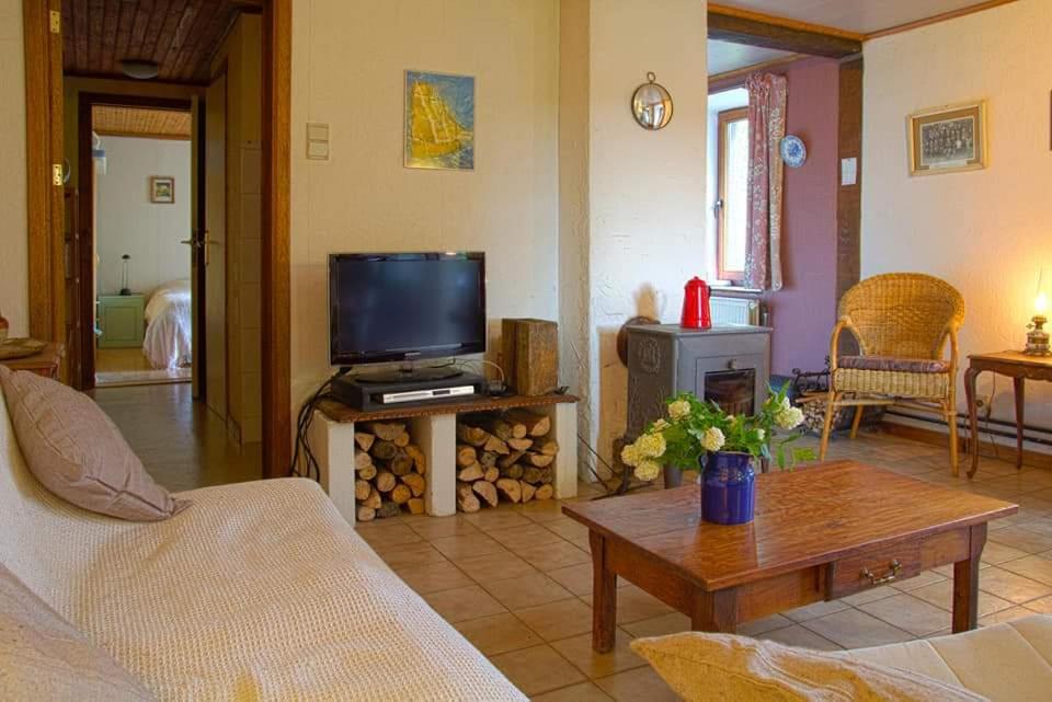 La Petite Maison Six Planes المظهر الخارجي الصورة